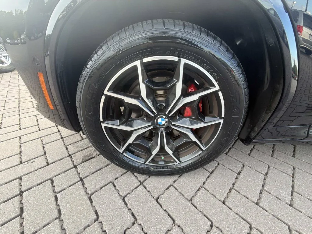 Used 2023 Black BMW M40i image 10