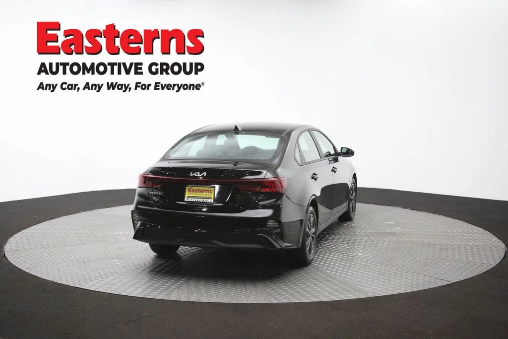 Used 2024 Black Kia LXS image 37