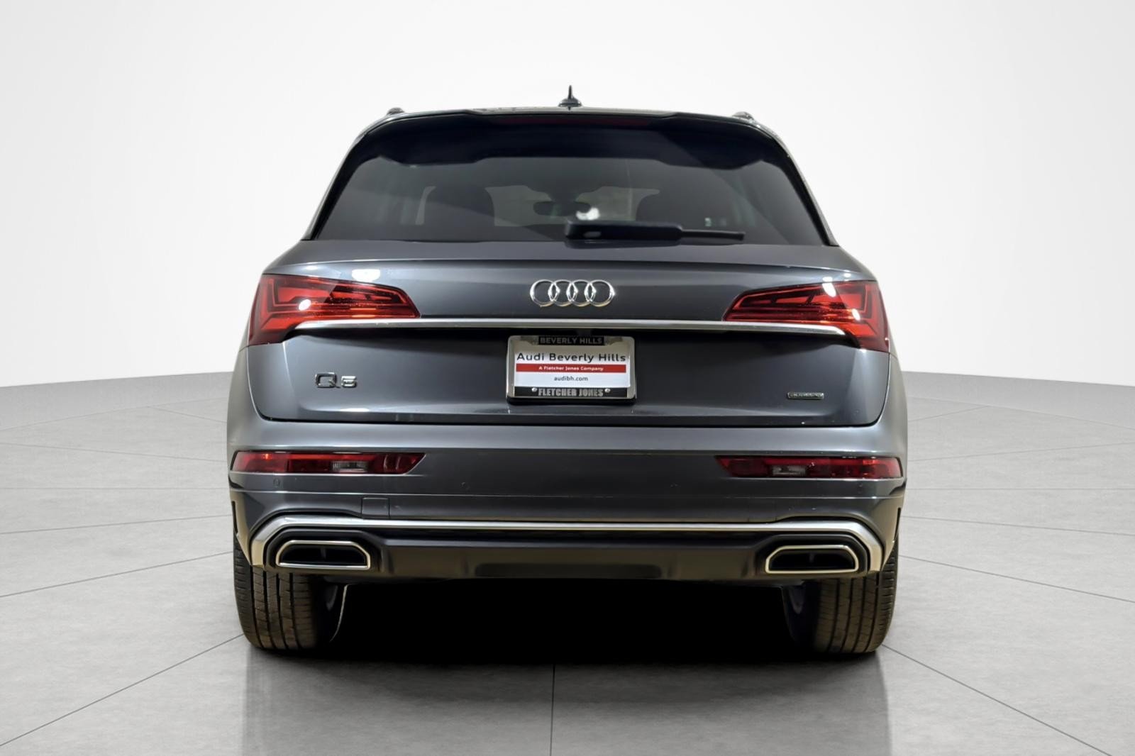Used 2023 Daytona Gray Pearl Effect Audi S line Premium 45 TFSI quattro image 4
