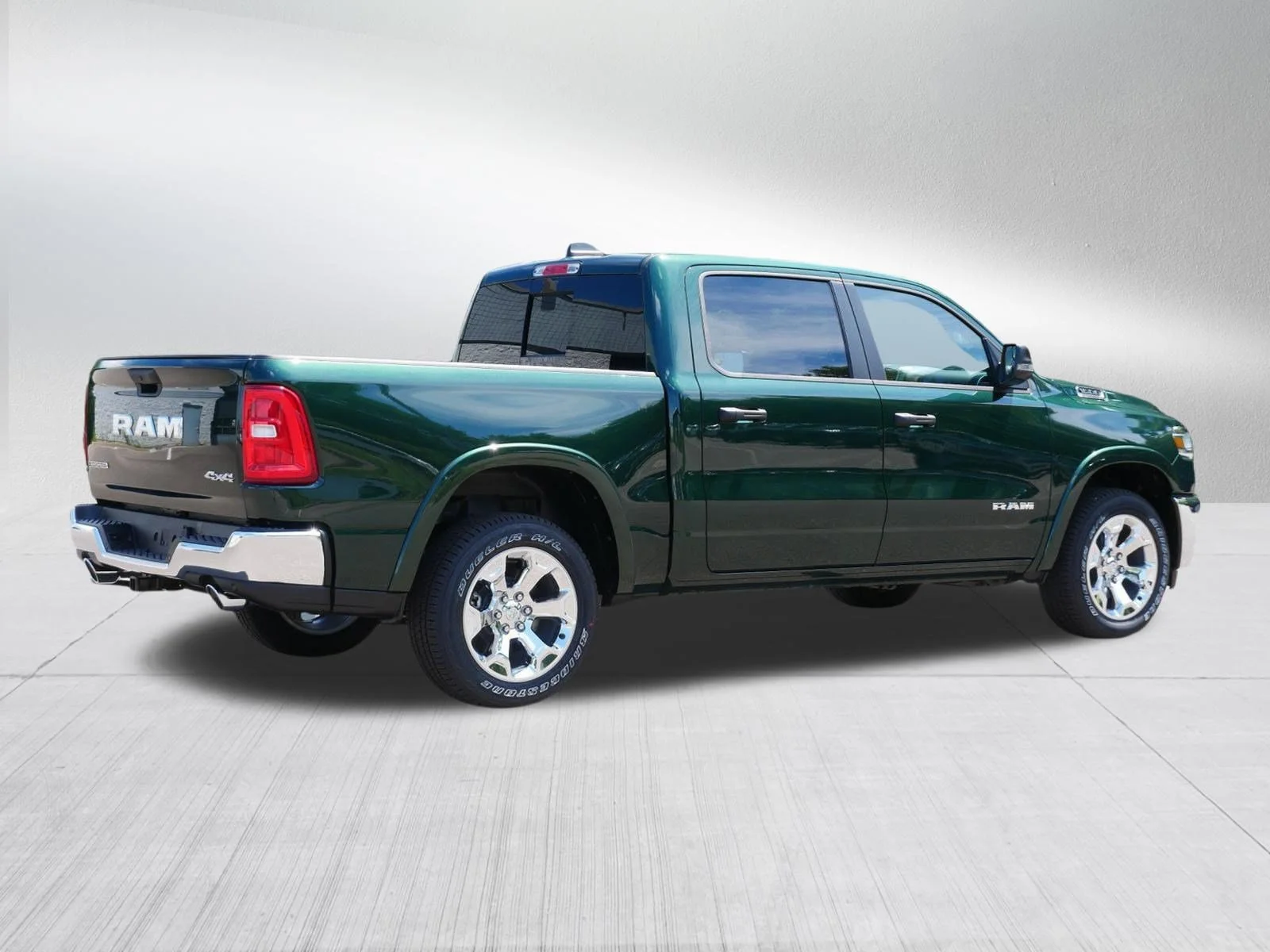 New 2026 Serrano-Green Metallic Exterior Paint RAM Big Horn image 7