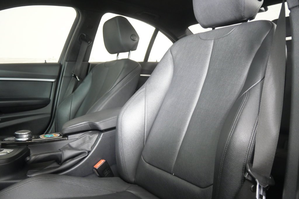 Used 2018 Mineral Gray Metallic BMW 330i image 11