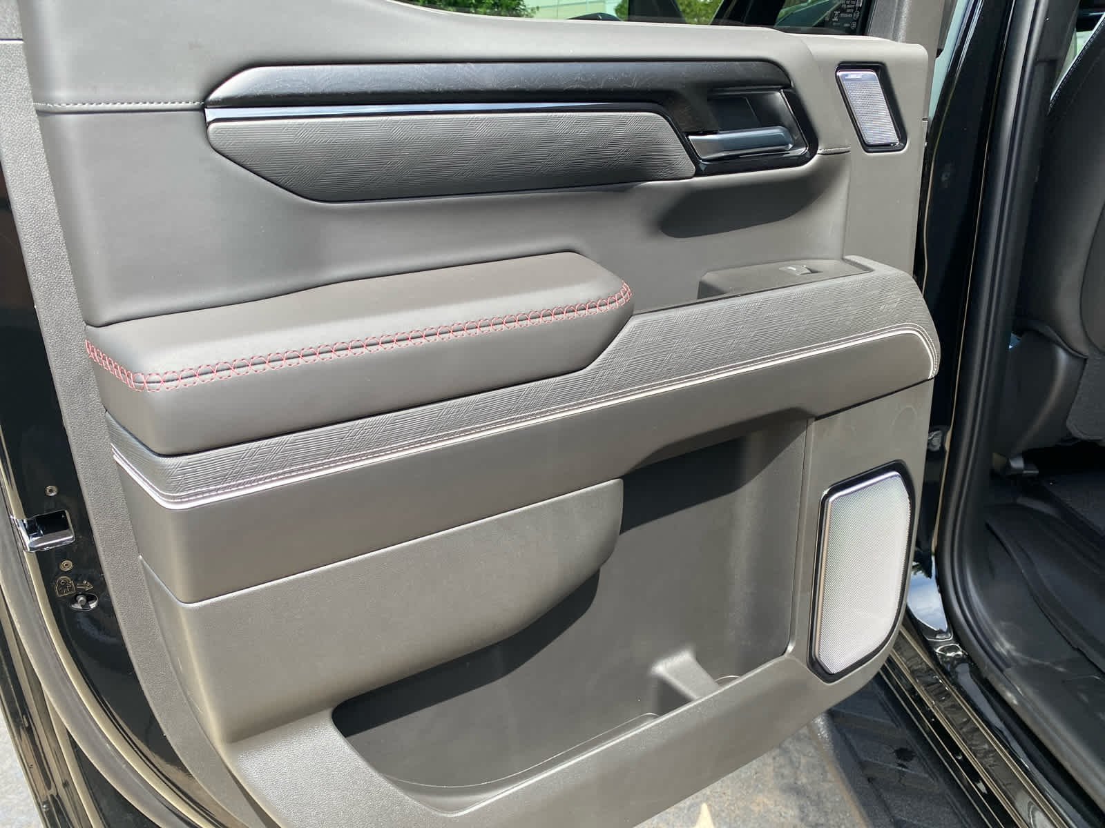 2026 GMC Sierra 1500 AT4X - Photo 22