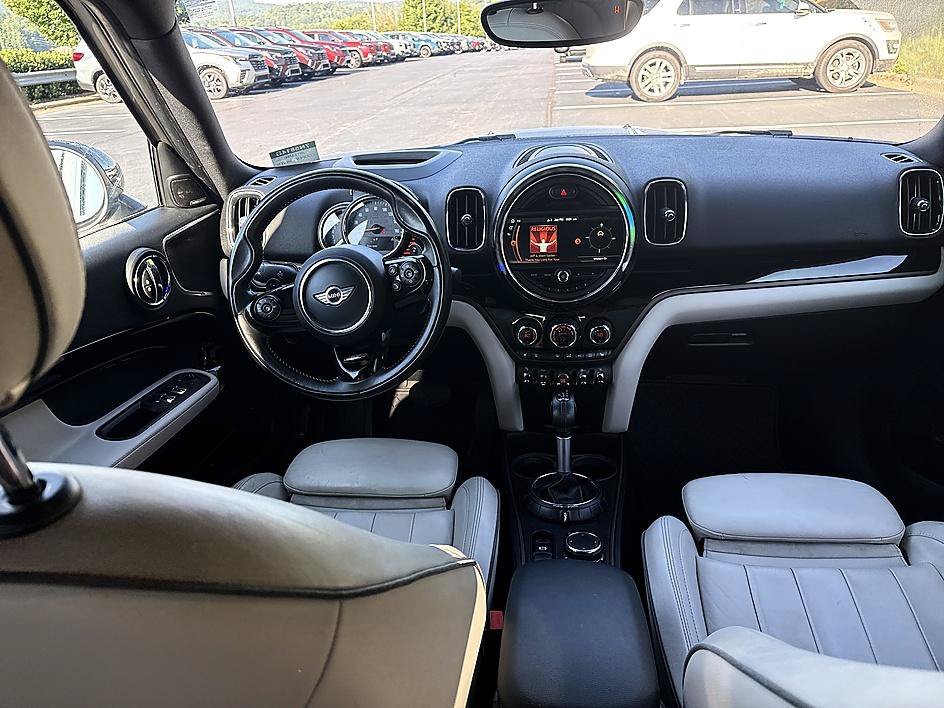 Used 2017 Melting Silver Metallic MINI Cooper S image 19