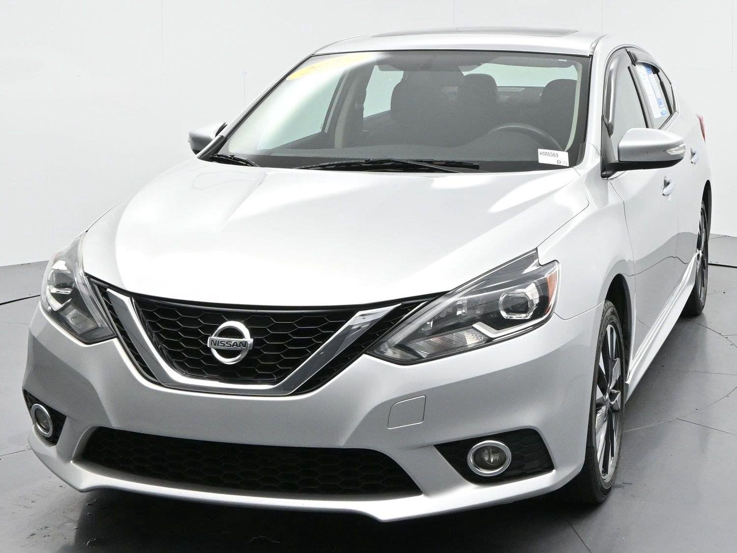 Used 2017 Brilliant Silver Nissan SR Turbo image 2