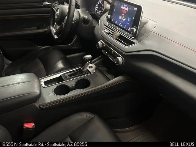 Used 2019 Red Nissan 2.5 SR image 12