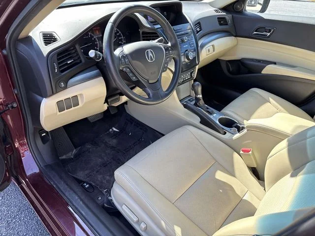 Used 2013 Acura ILX Premium with VIN 19VDE1F53DE014539 for sale in Chantilly, VA