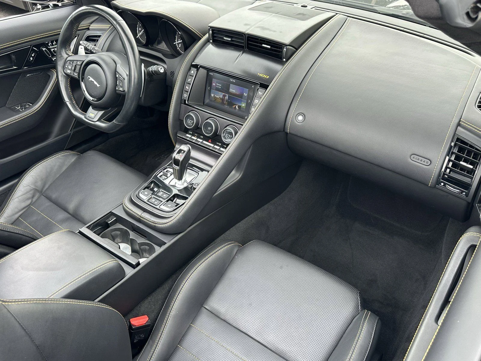 Used 2018 Black Jaguar 400 Sport image 33