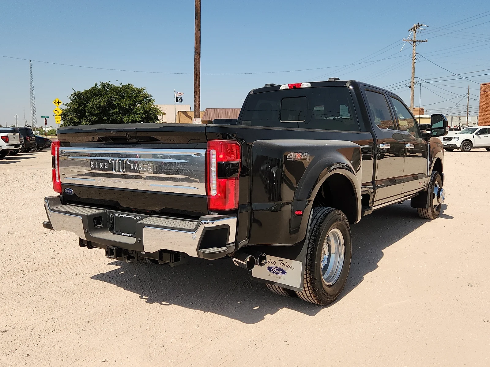 New 2026 Agate Black Metallic Ford King Ranch image 7