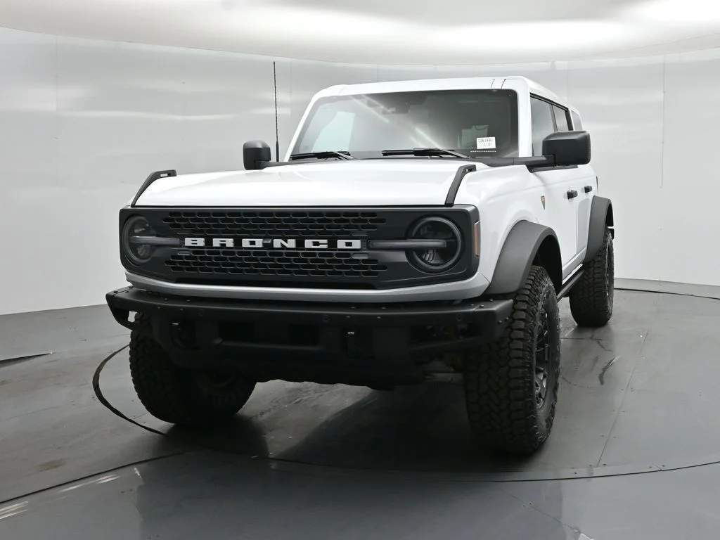 New 2026 Oxford White Ford Badlands image 51