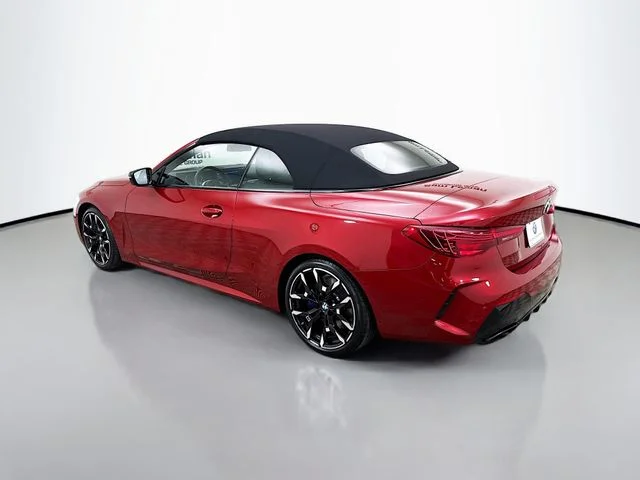 Used 2025 Red BMW M440i image 5