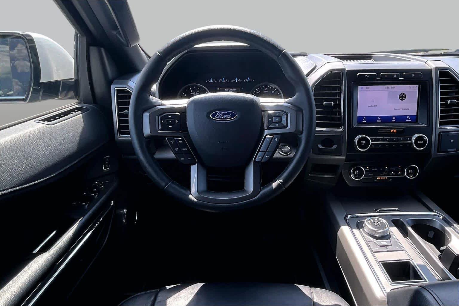 Used 2020 Star White Metallic Tri-Coat Ford XLT image 6