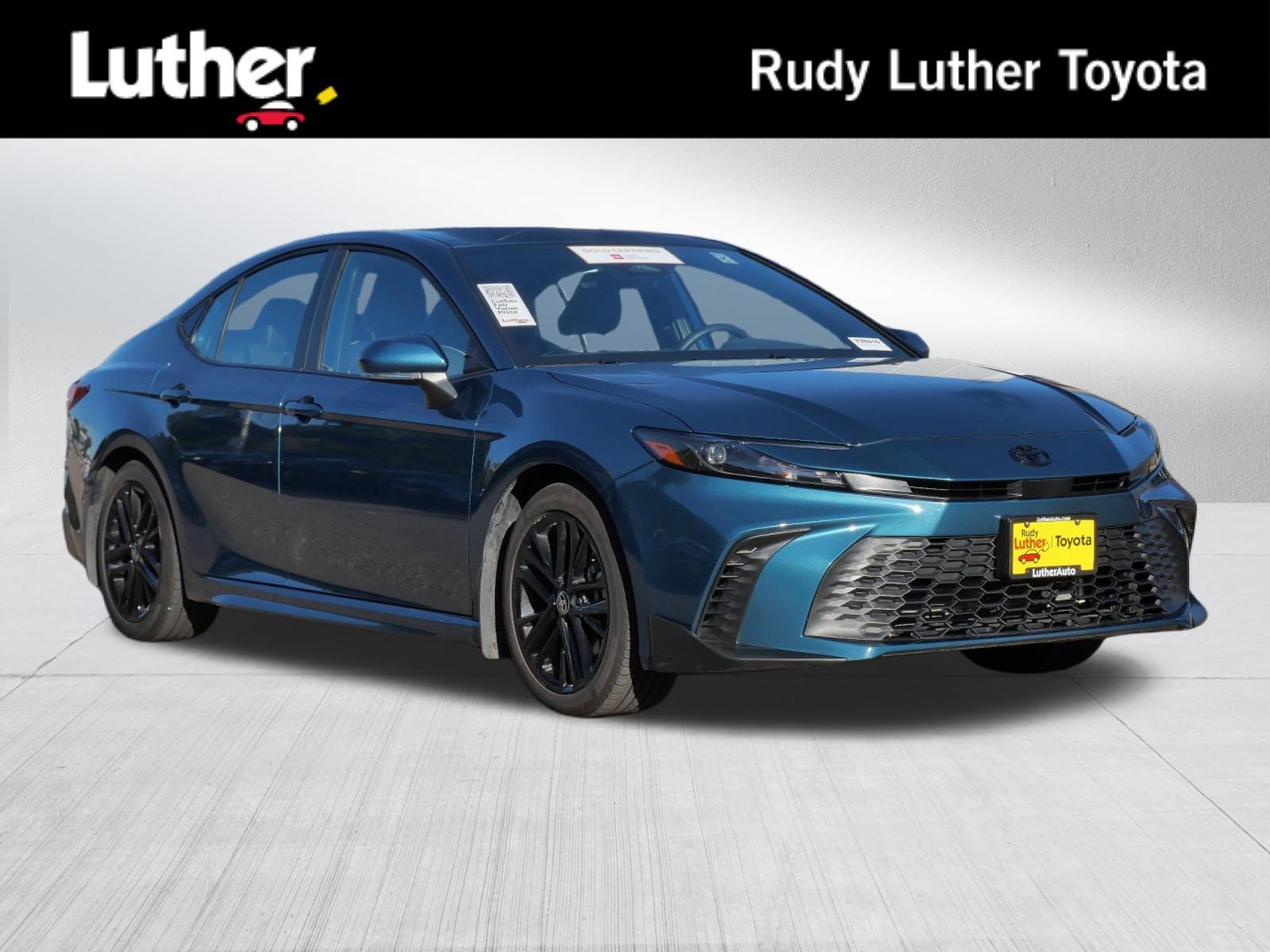 Certified Used 2026 Ocean Gem Toyota SE image 1