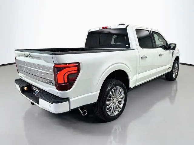 New 2026 Star White Metallic Tri-Coat Ford Platinum® image 7