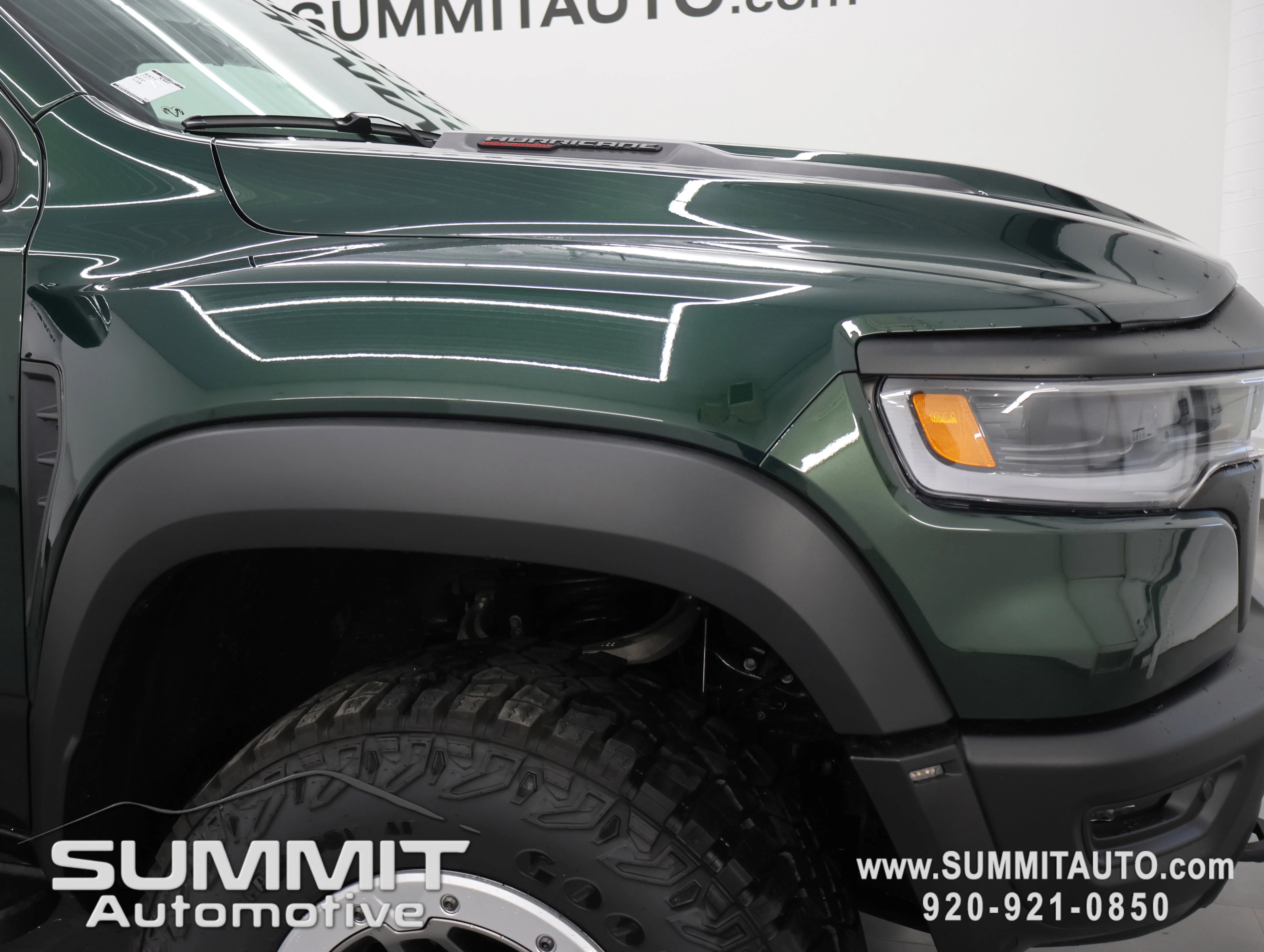 New 2026 Serrano-Green Metallic Exterior Paint RAM RHO image 29