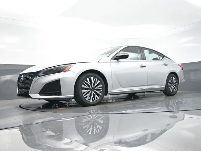 2024 Nissan Altima SV - Photo 34