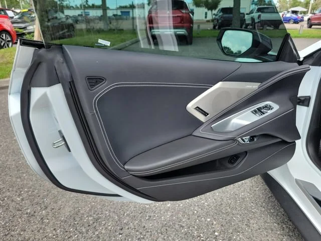 2024 Chevrolet Corvette 2LT - Photo 21