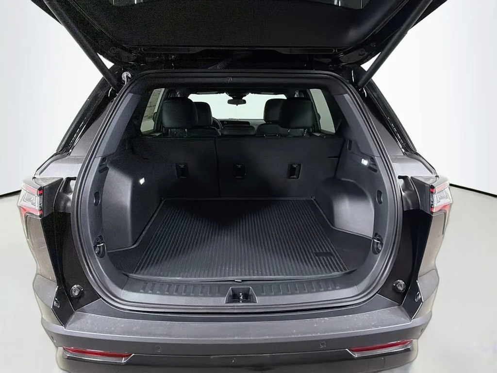 New 2027 Mosaic Black Metallic Chevrolet RS image 21