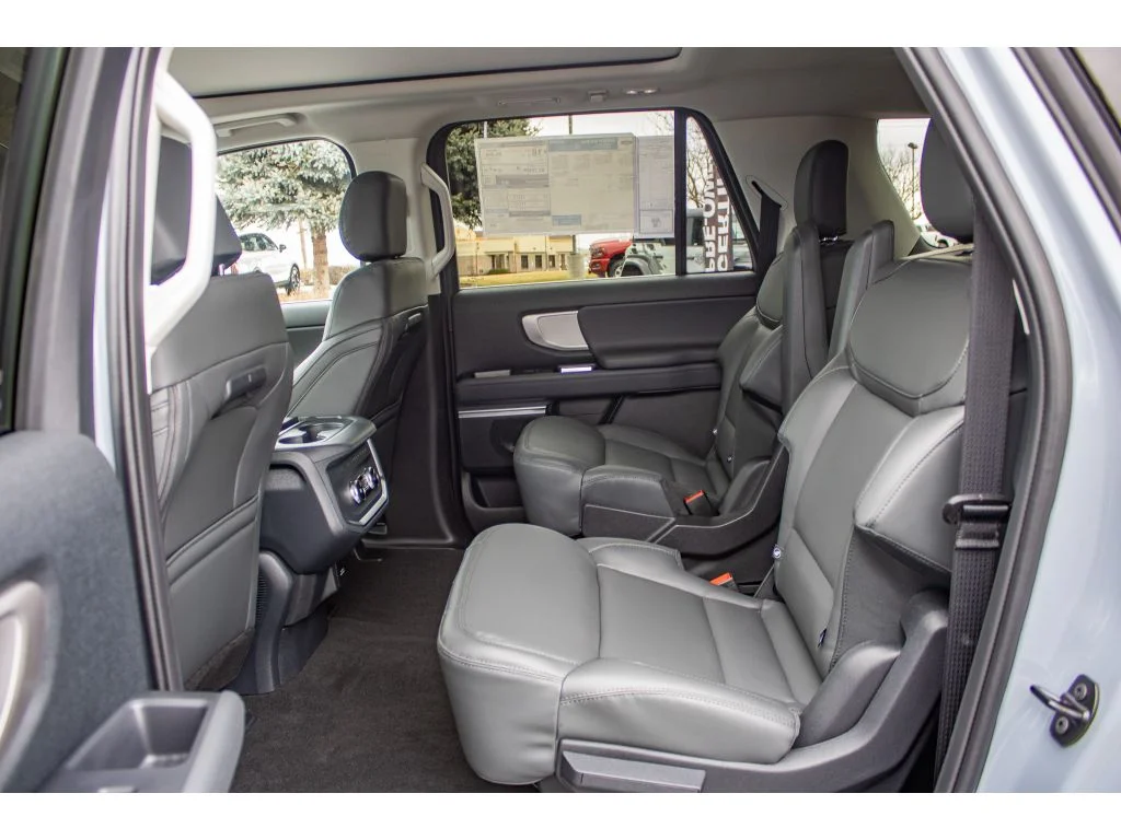 New 2026 GLACIER GRAY METALLIC Ford Active image 41
