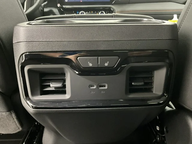2026 GMC Sierra 2500HD AT4 - Photo 22