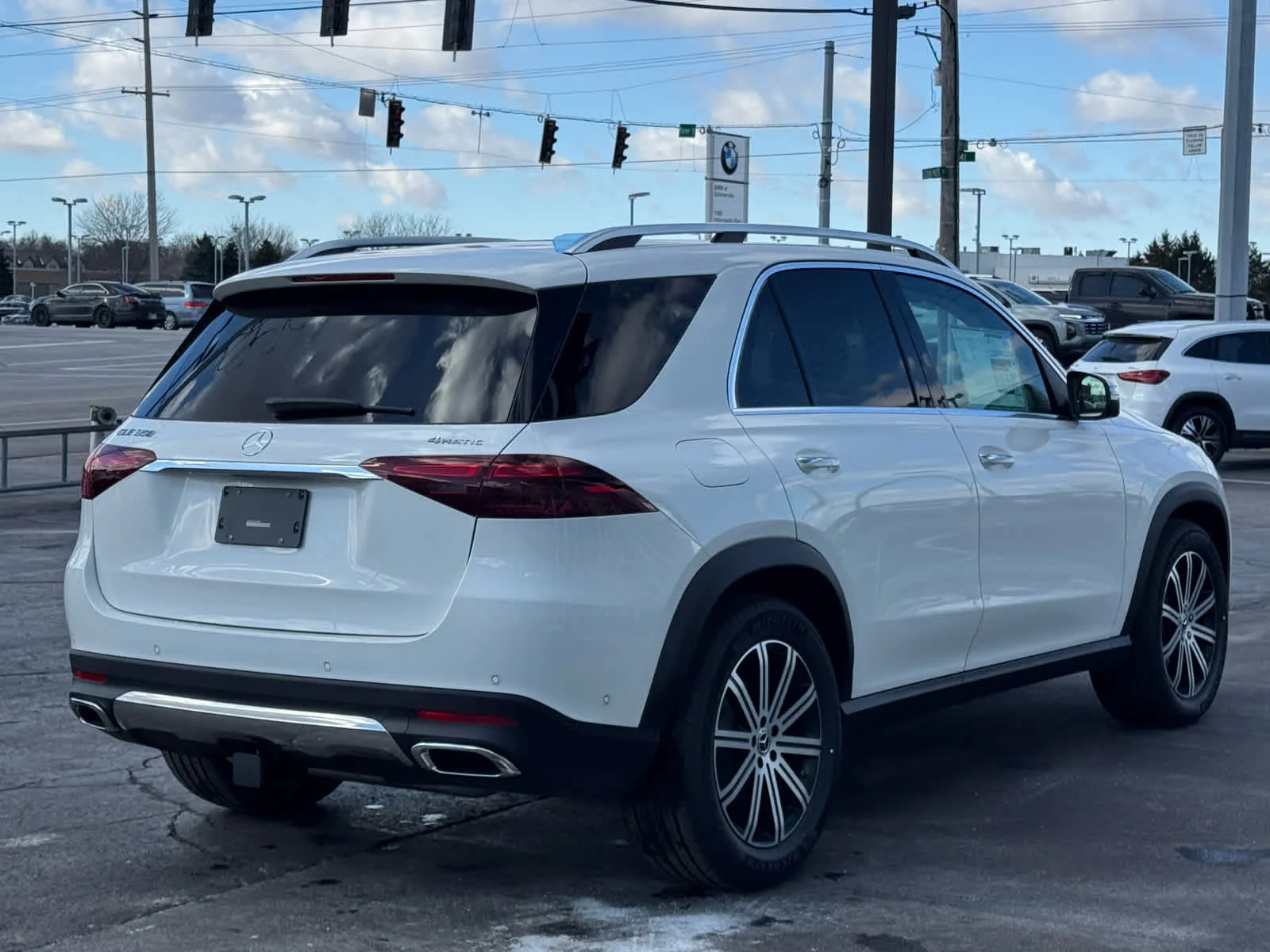 New 2026 Polar White Mercedes-Benz GLE 350 image 9