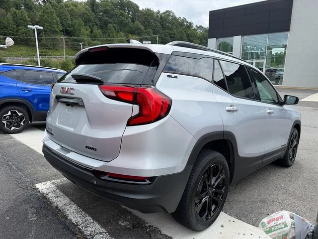 Used 2021 Silver GMC SLE image 14