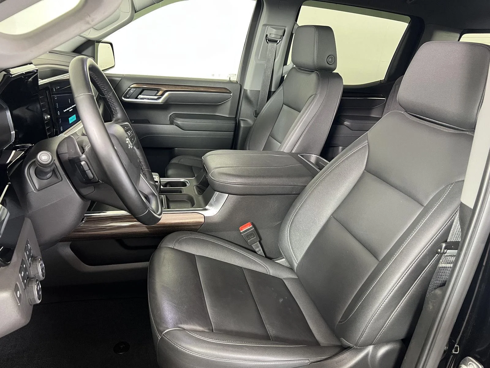 Used 2025 Black Chevrolet LT Trail Boss image 5
