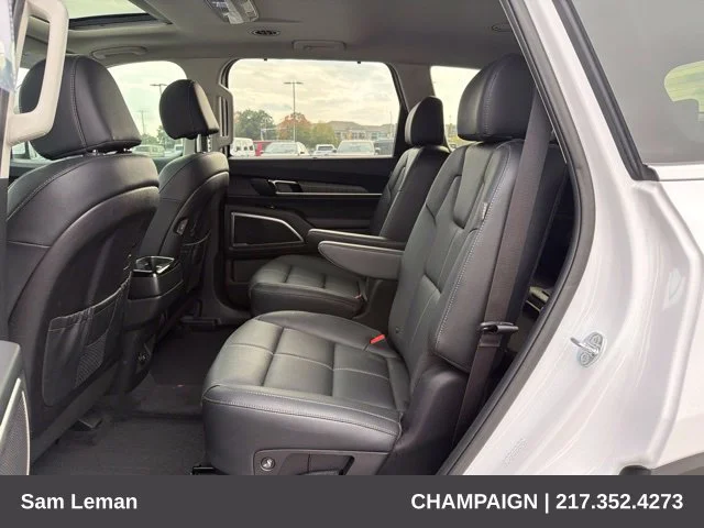 Used 2024 White Kia EX image 10