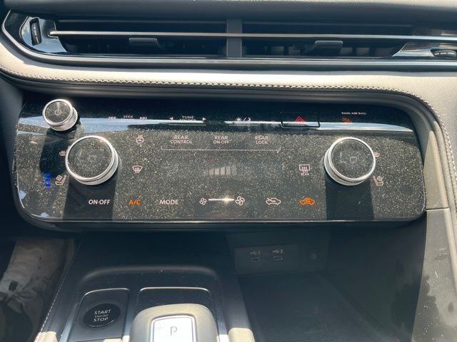 Certified Used 2026 Mineral INFINITI LUXE image 19