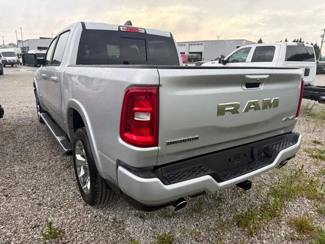 New 2027 Silver Zynith Exterior Paint RAM Big Horn/Lone Star image 3