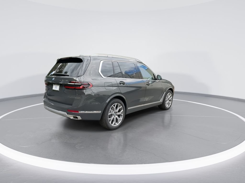 Used 2026 Gray Metallic BMW xDrive40i image 8
