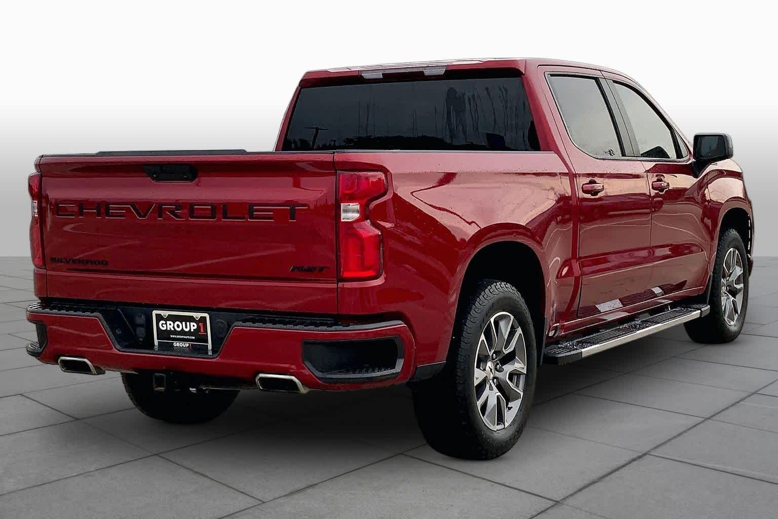 Used 2021 CHERRY RED TINTCOAT Chevrolet RST image 13