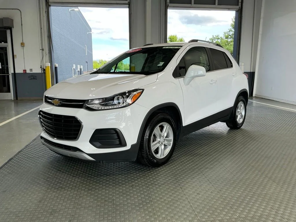 Used 2018 Chevrolet Trax LT with VIN 3GNCJLSB7JL244413 for sale in Gallatin, TN