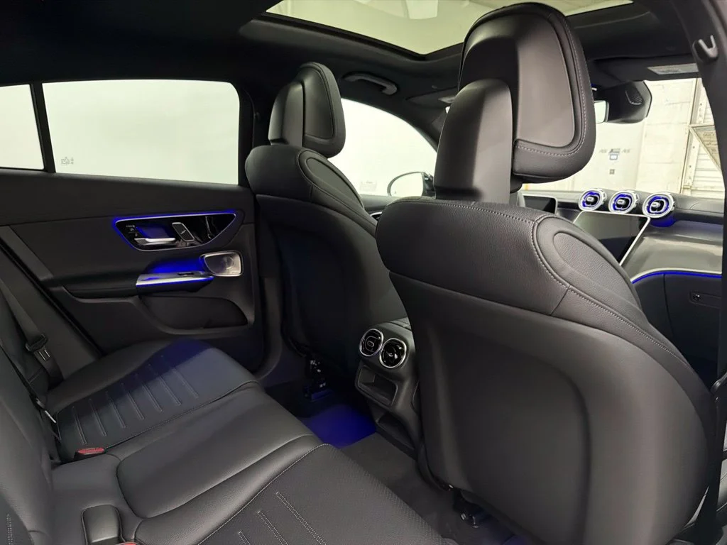 New 2027 White Mercedes-Benz GLC 300 Coupe image 27