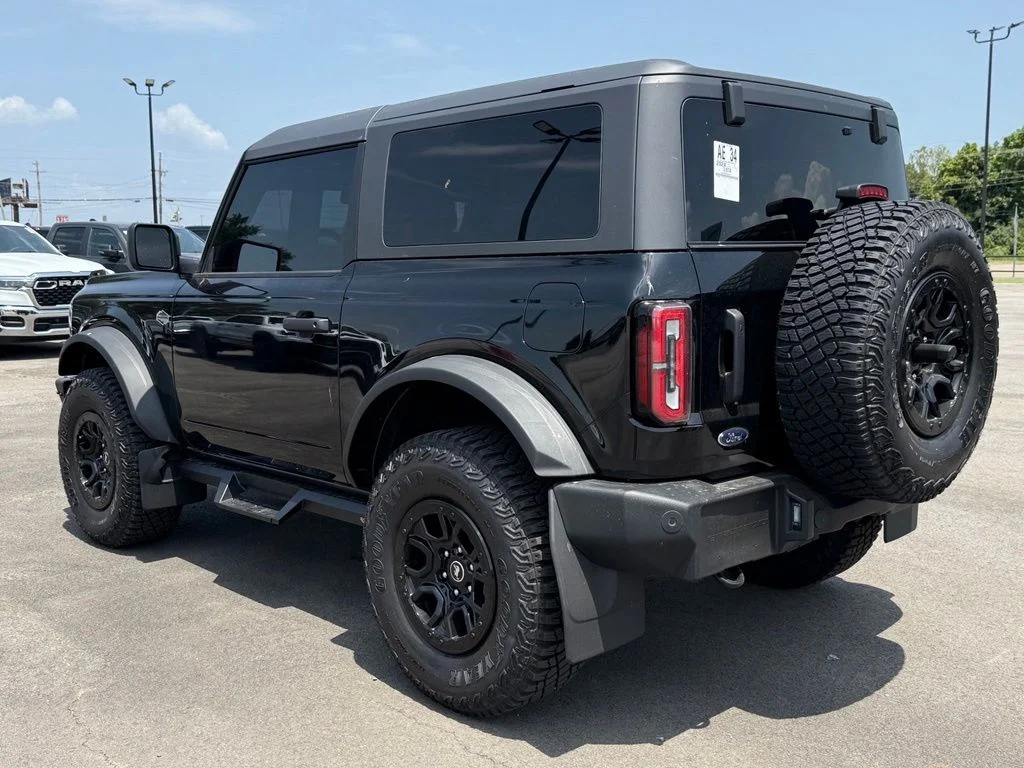 Used 2024 Black Ford Wildtrak image 5