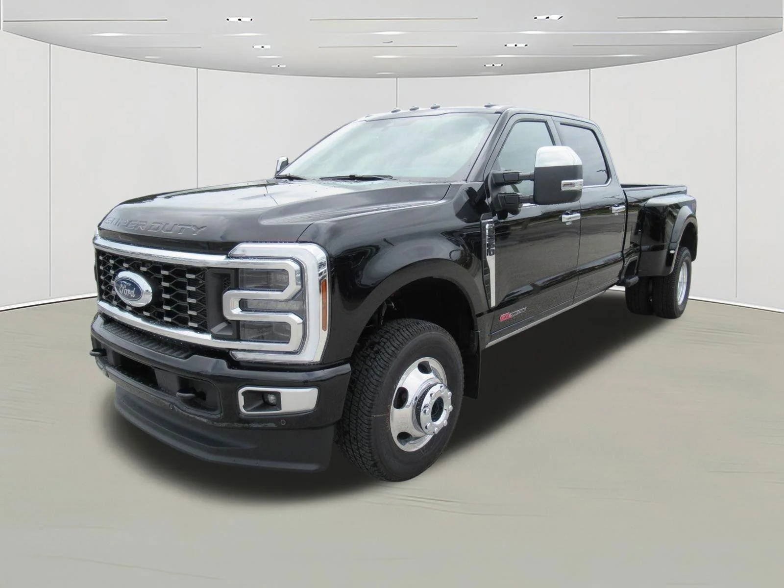 New 2026 Agate Black Metallic Ford F-350® Platinum® image 3