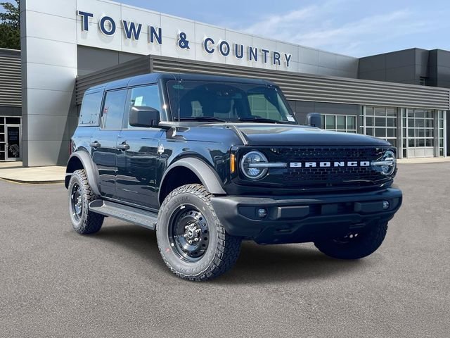 New 2026 Shadow Black Ford Outer Banks image 1