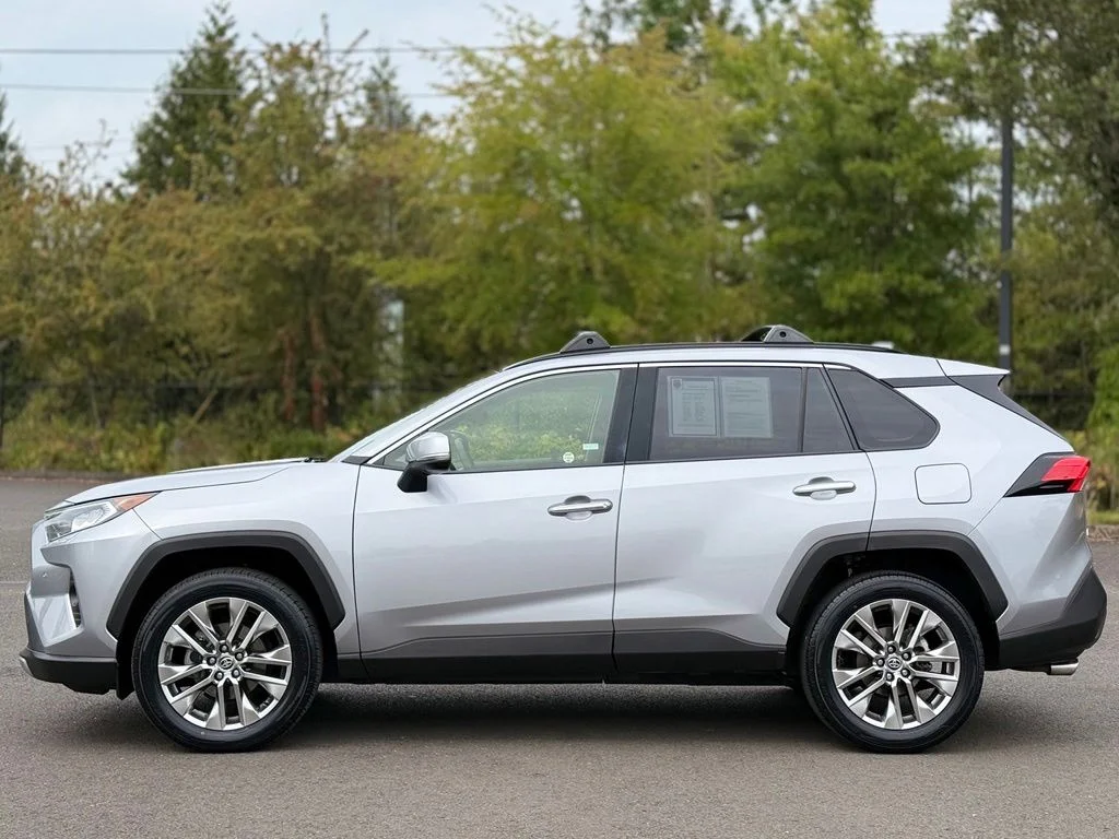 Used 2020 Silver Sky Metallic Toyota Limited image 2