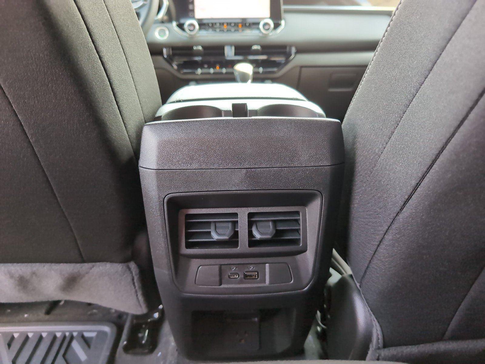 New 2026 Summit White GMC Elevation image 35