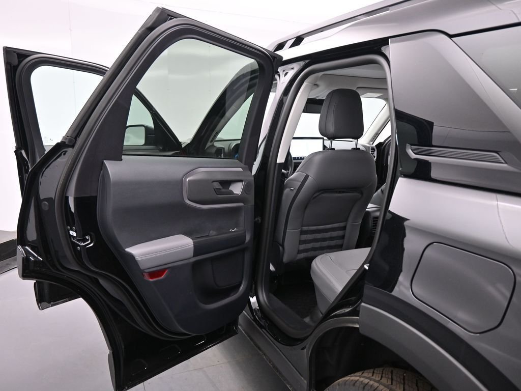 New 2025 Shadow Black Ford Badlands image 23