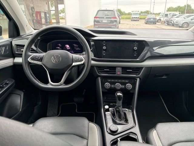 Certified Used 2023 Deep Black Volkswagen 1.5T SEL image 10