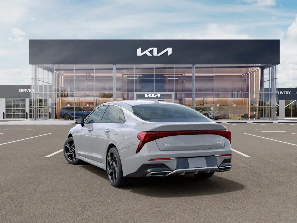 New 2026 Wolf Gray Kia GT-Line image 3