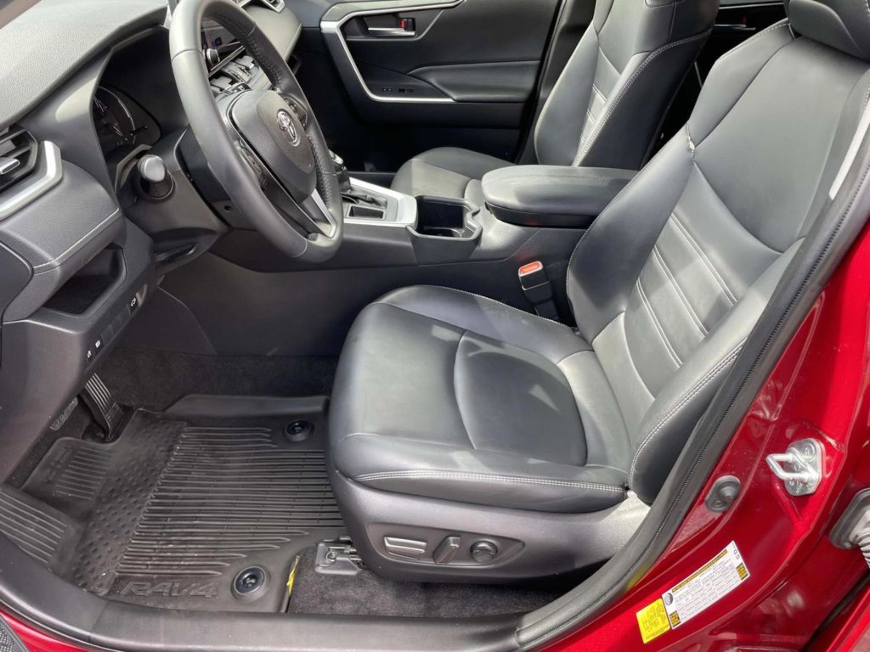 Used 2023 Red Toyota XLE Premium image 18