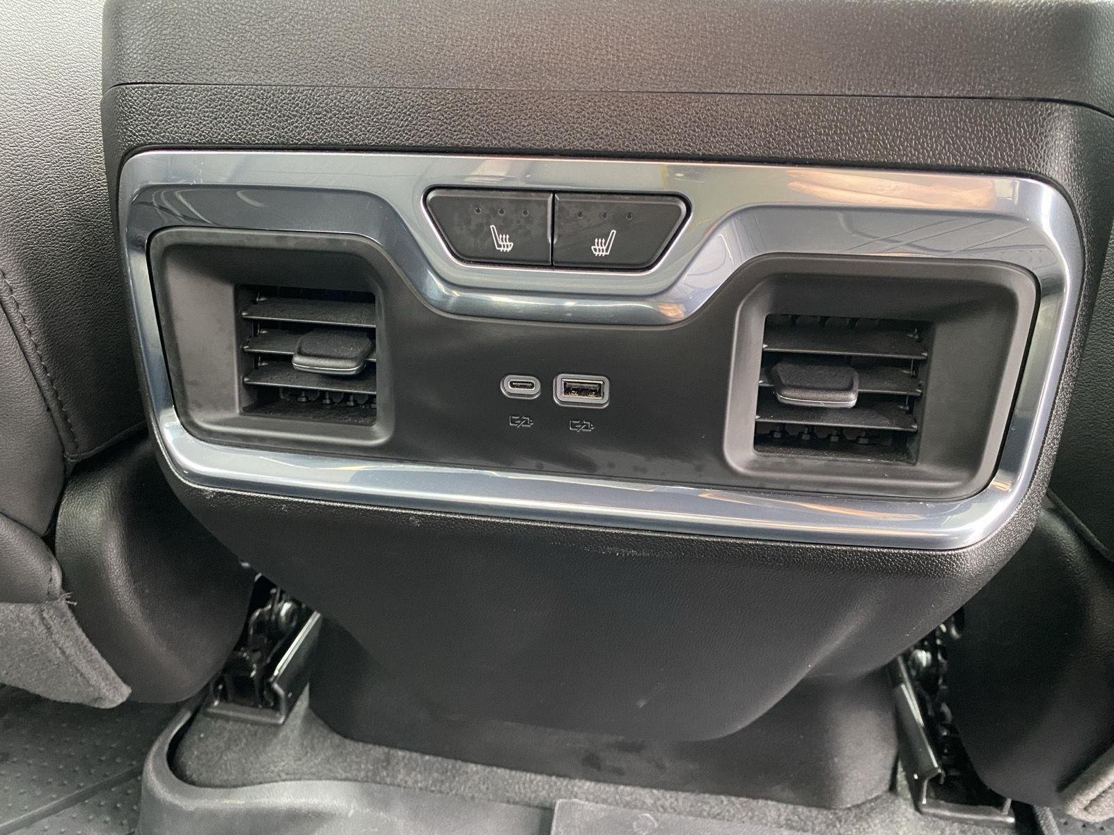 2025 Chevrolet Silverado 1500 High Country - Photo 35