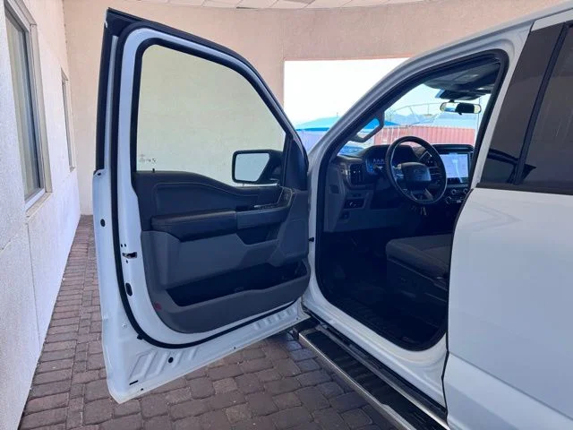 2025 Ford F-150 XLT - Photo 10