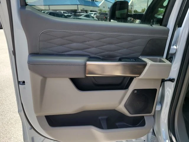 New 2026 Avalanche Ford Platinum image 12
