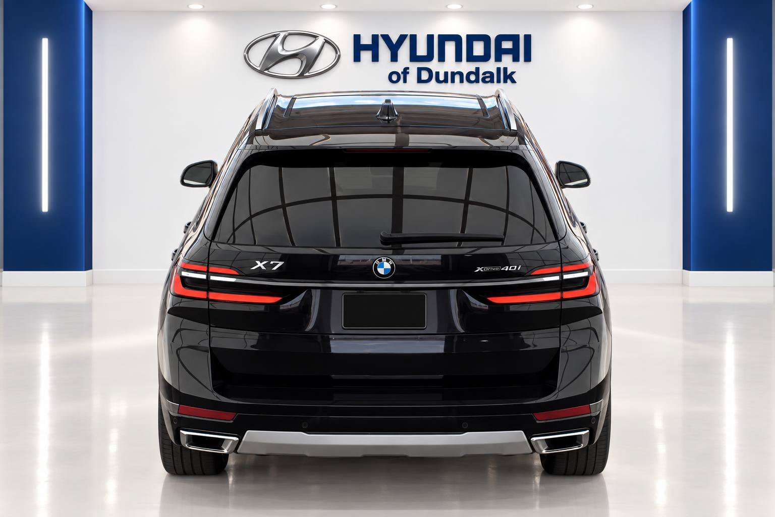 Used 2023 Black BMW xDrive40i image 6