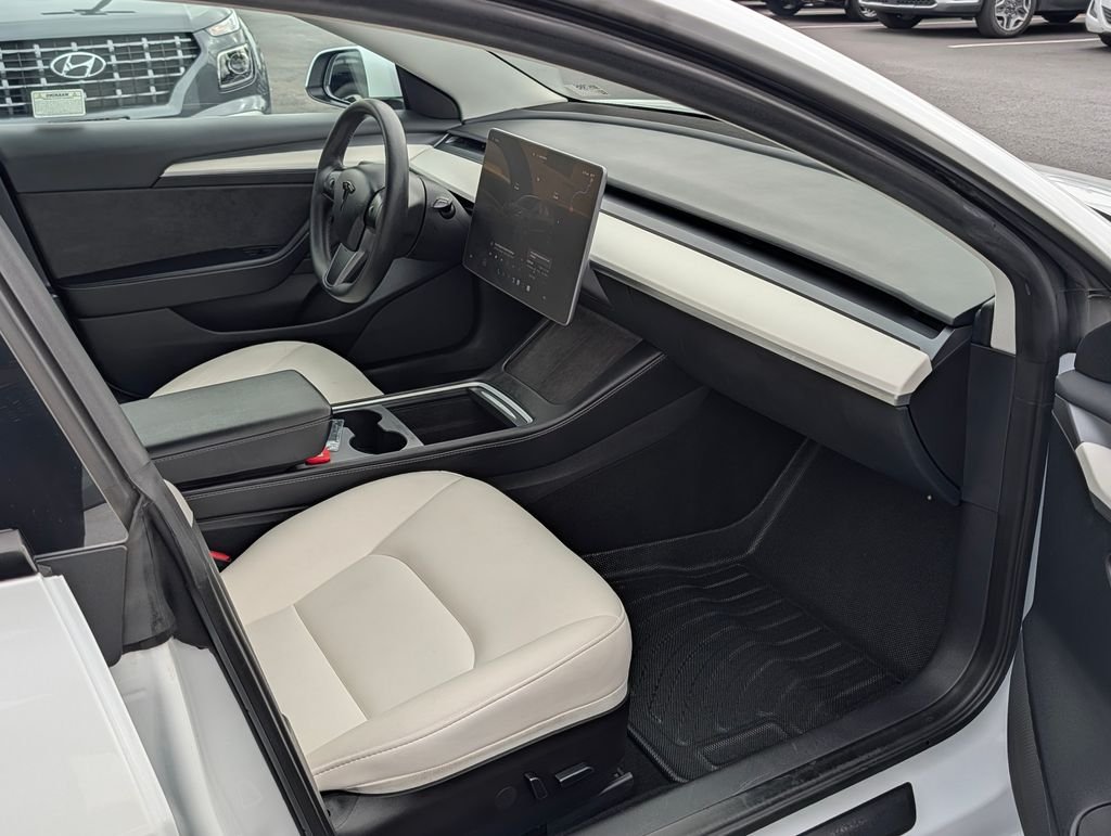 2022 Tesla Model 3 Base - Photo 9