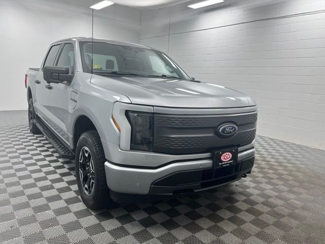 2023 Ford F-150 Lightning XLT