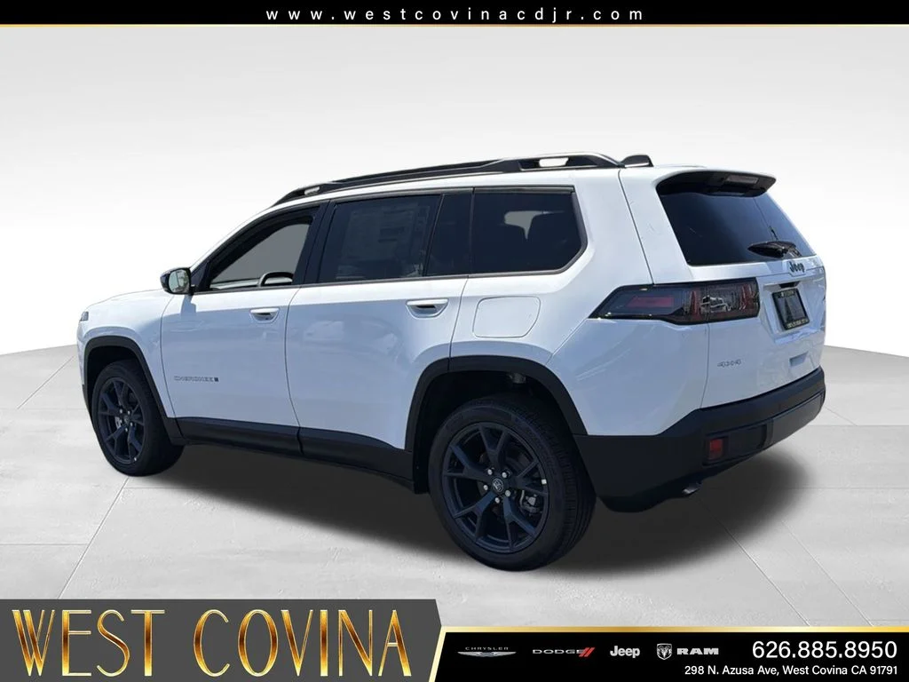 New 2026 Bright White Clear-Coat Exterior Paint Jeep  image 11