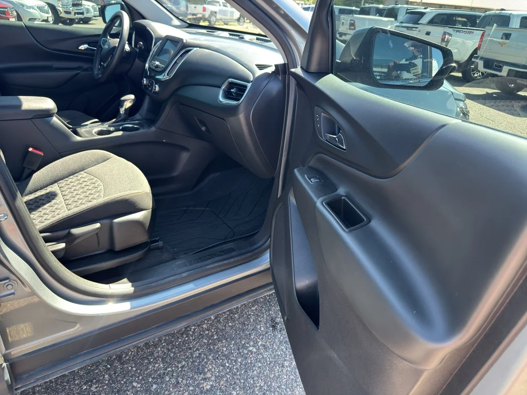 Used 2023 Sterling Gray Metallic Chevrolet LT image 14